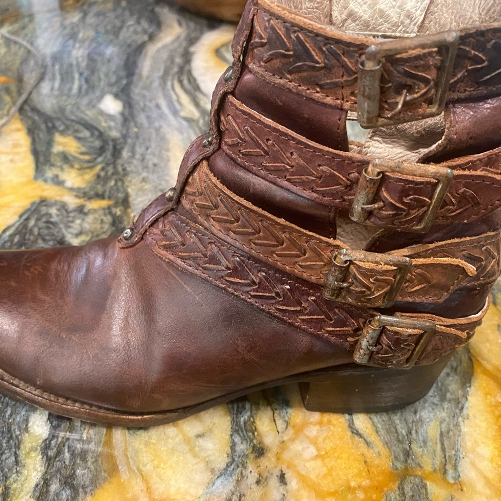 Free Bird Roper Boot